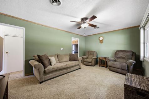 2533 Indiana Street SW Cedar Rapids IA 52404