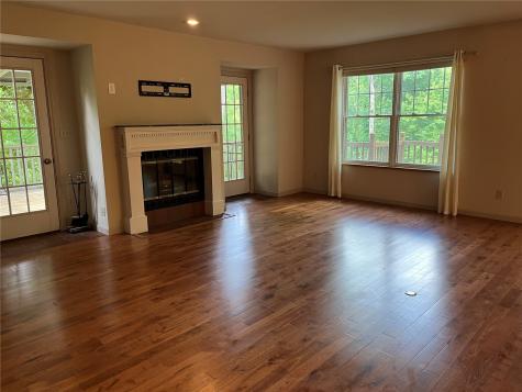 2624 Bluffwood Circle Iowa City IA 52245