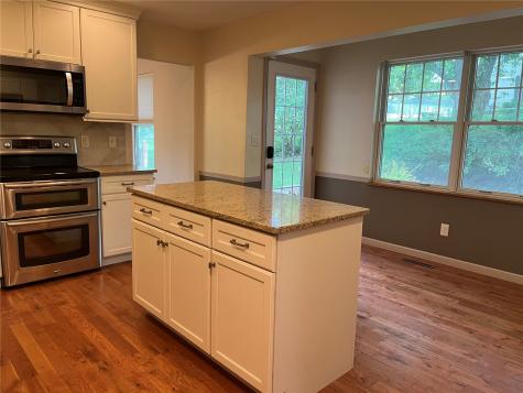 2624 Bluffwood Circle Iowa City IA 52245
