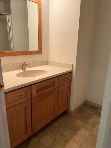 2624 Bluffwood Circle Iowa City IA 52245