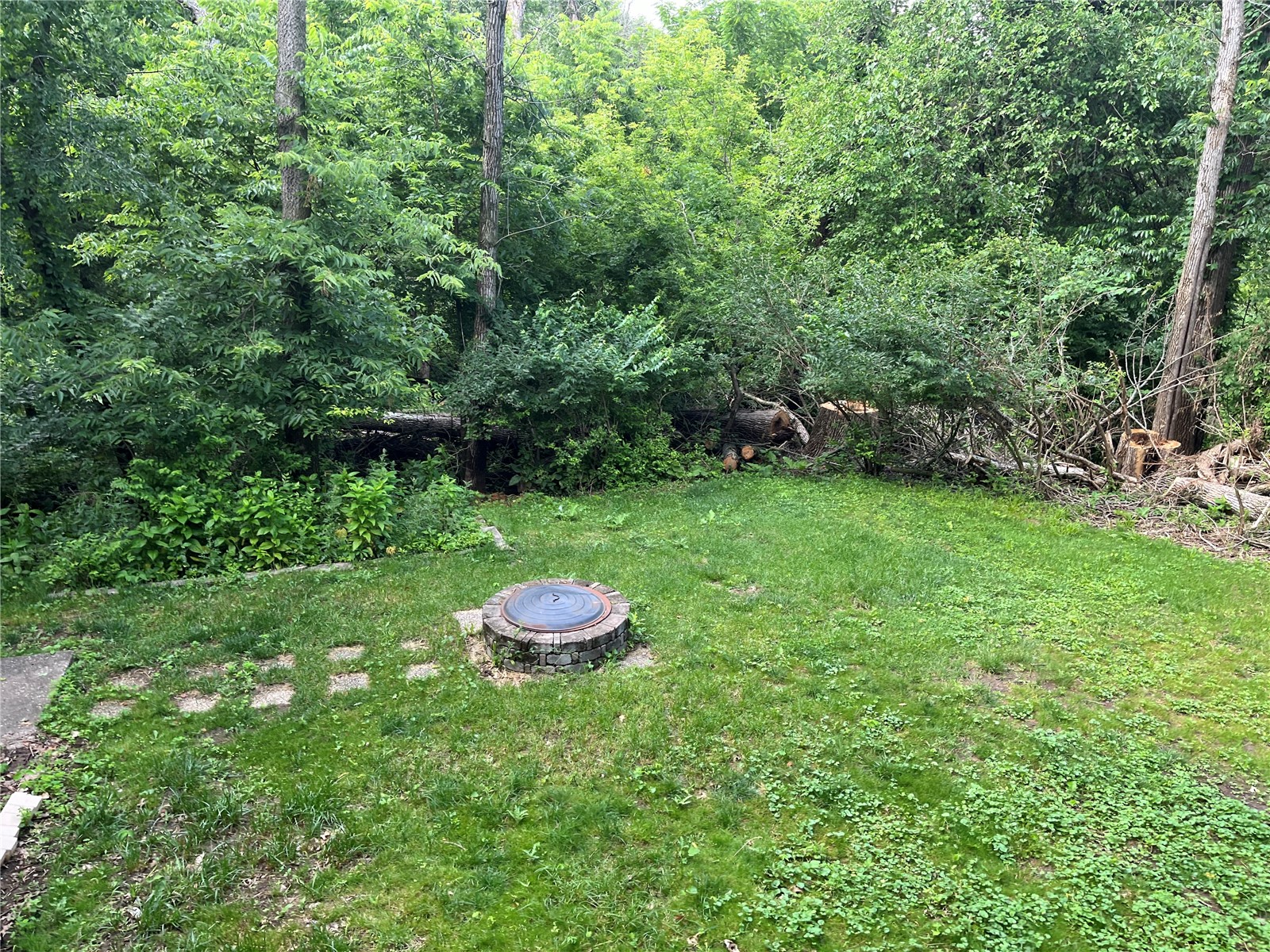 2624 Bluffwood Circle Iowa City IA 52245