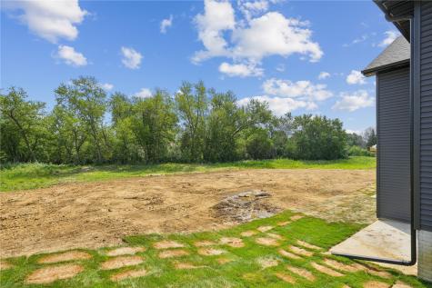 120 Howard Avenue Swisher IA 52338