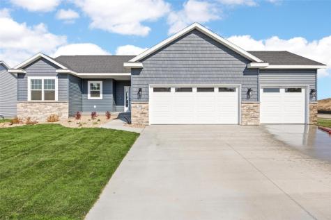 318 Mccarran Avenue NE Cedar Rapids IA 52402