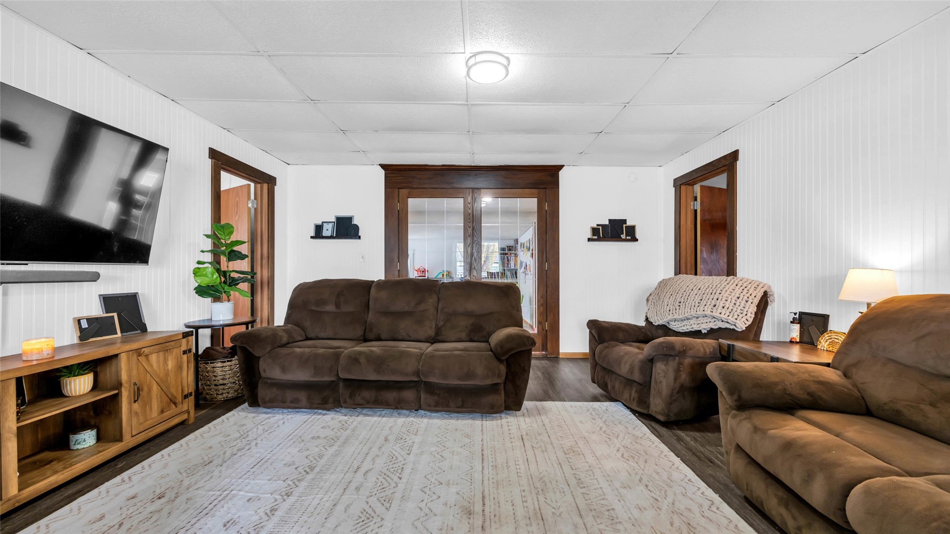 211 Brush Avenue Urbana IA 52345