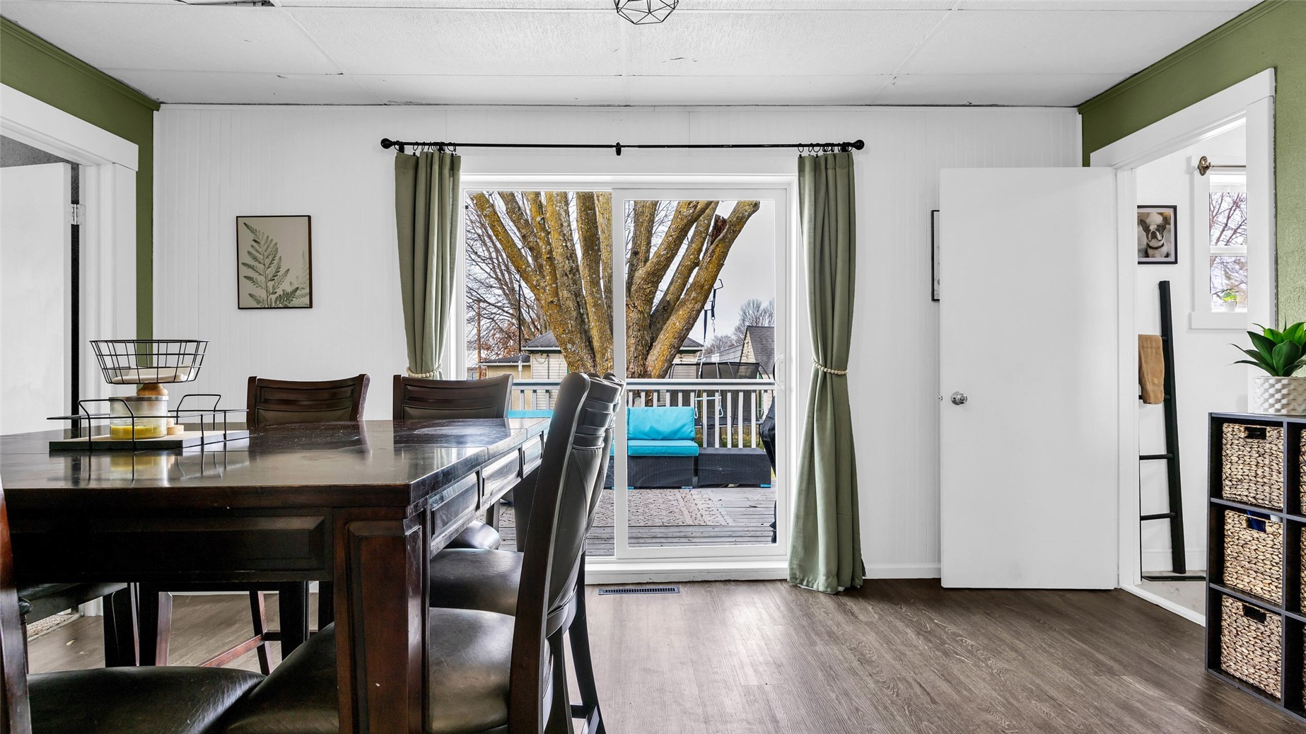 211 Brush Avenue Urbana IA 52345