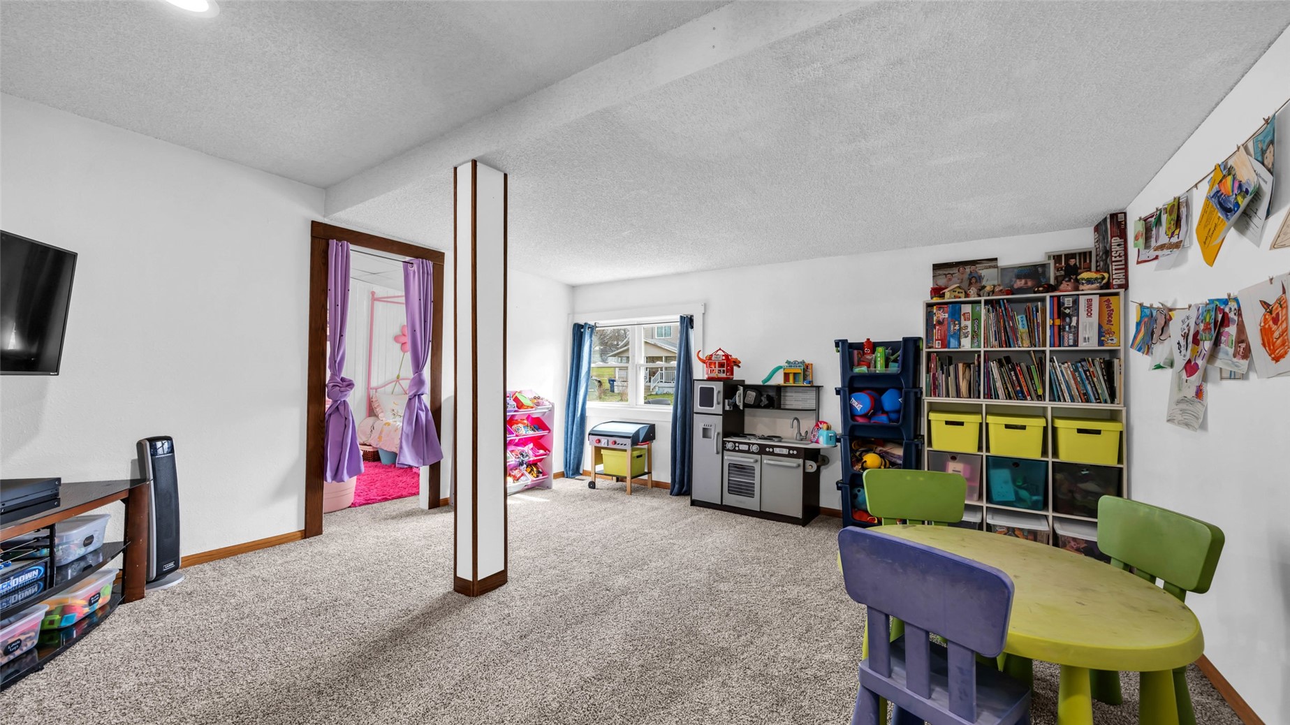 211 Brush Avenue Urbana IA 52345