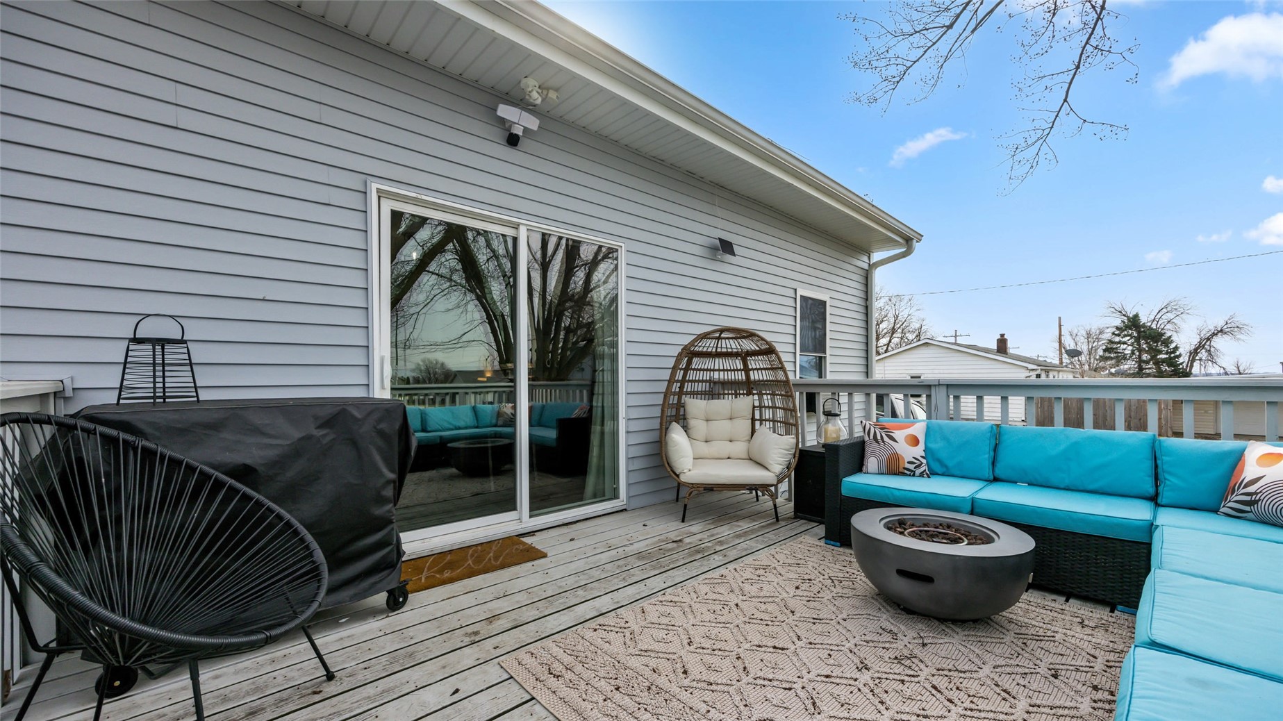 211 Brush Avenue Urbana IA 52345