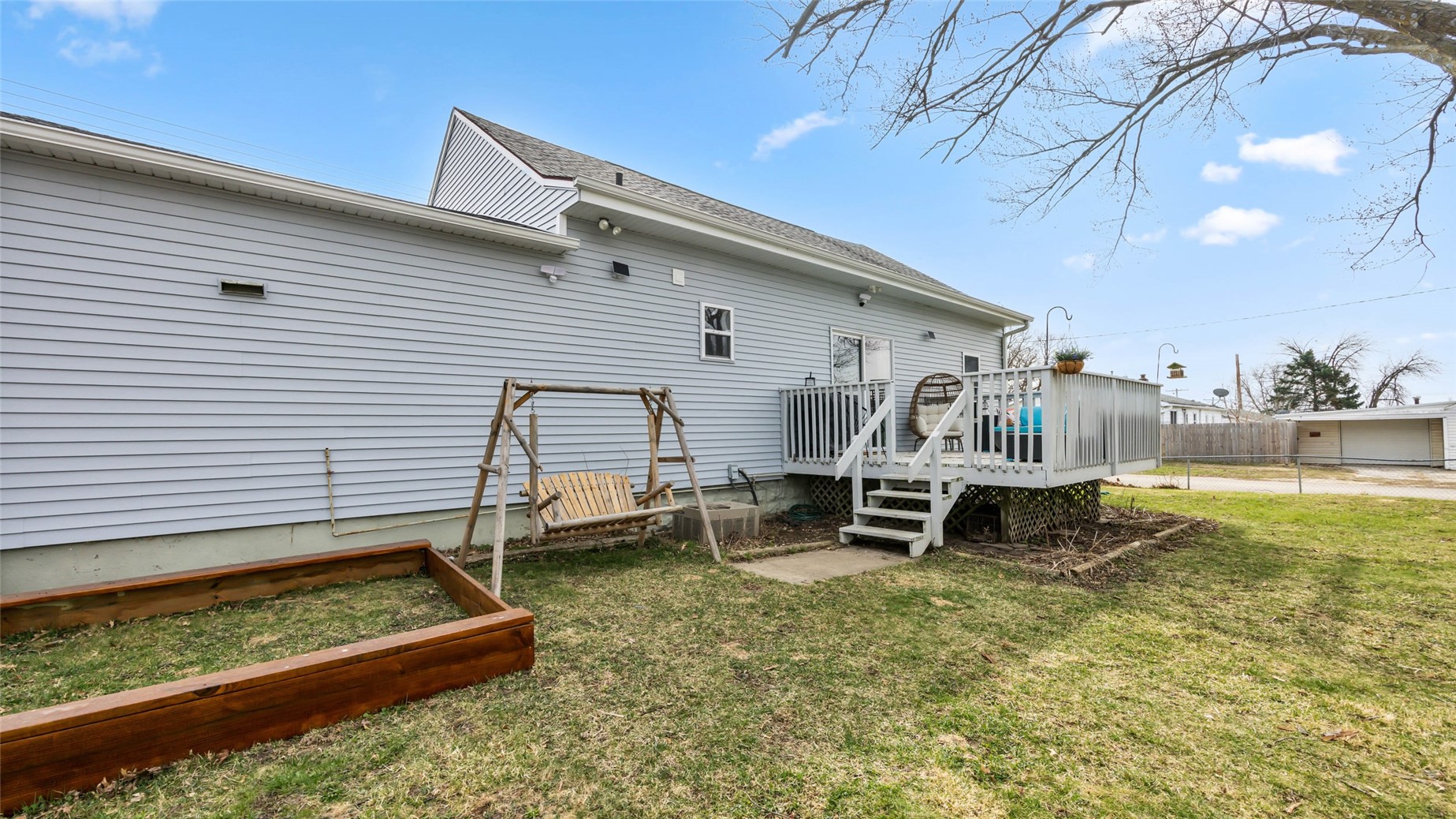 211 Brush Avenue Urbana IA 52345