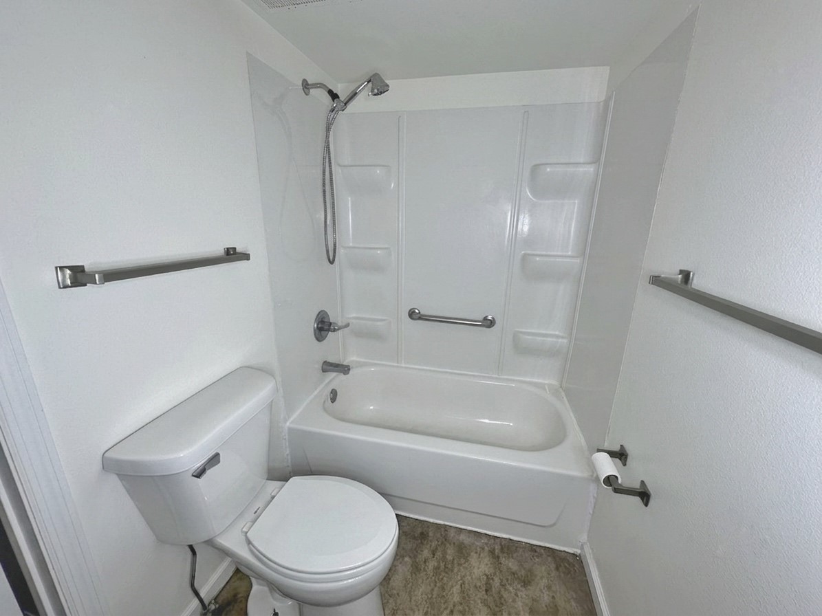 2928 Meadowbrook Drive SE Cedar Rapids IA 52403