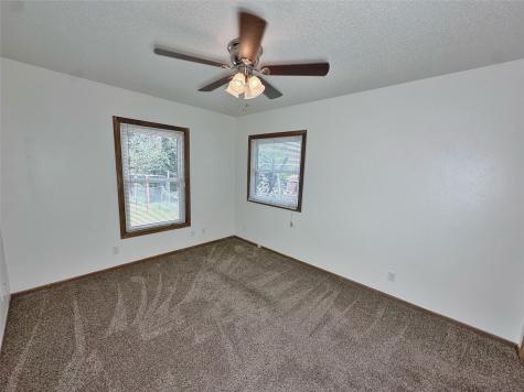 2928 Meadowbrook Drive SE Cedar Rapids IA 52403
