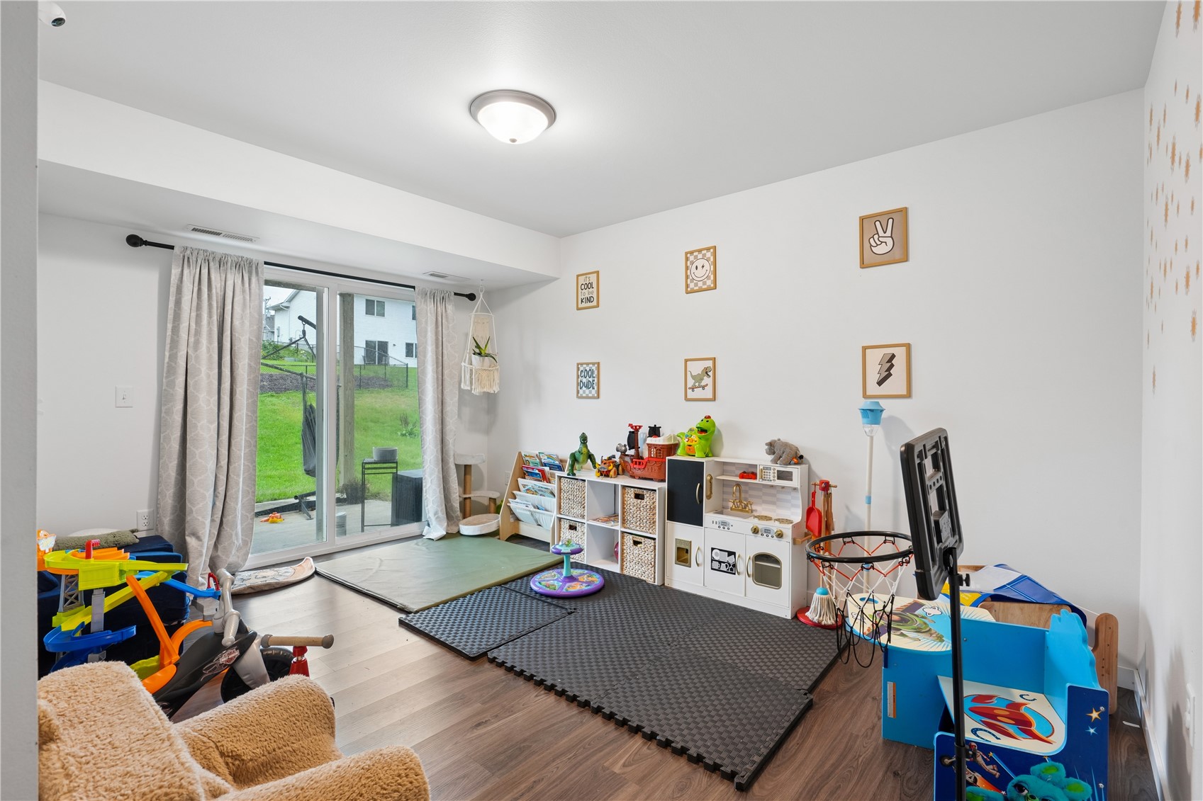 821 Fairview Coralville IA 52241