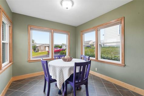 277 21st Avenue SW Cedar Rapids IA 52404