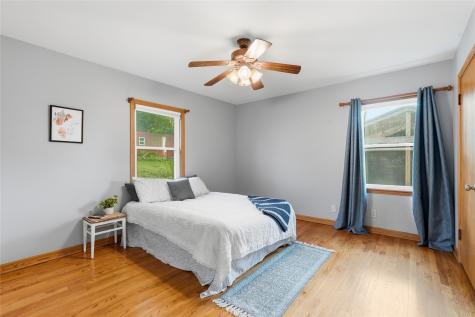 277 21st Avenue SW Cedar Rapids IA 52404