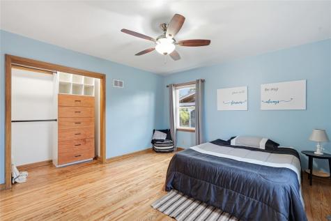 277 21st Avenue SW Cedar Rapids IA 52404