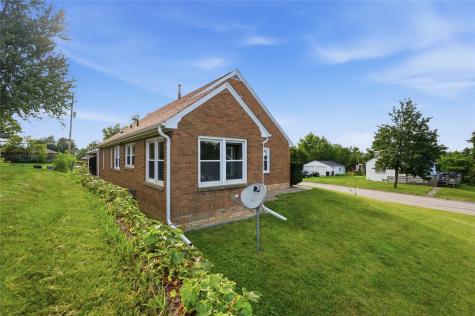 277 21st Avenue SW Cedar Rapids IA 52404