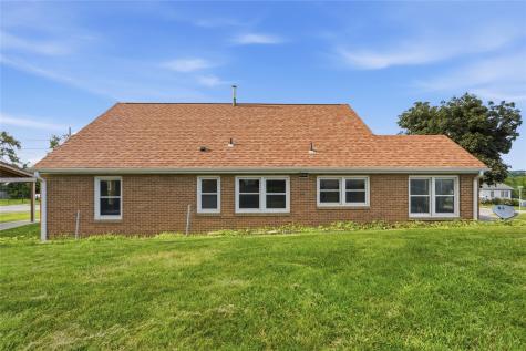 277 21st Avenue SW Cedar Rapids IA 52404