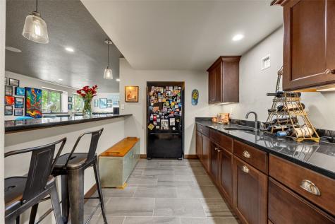 447 Eastview Avenue Marion IA 52302