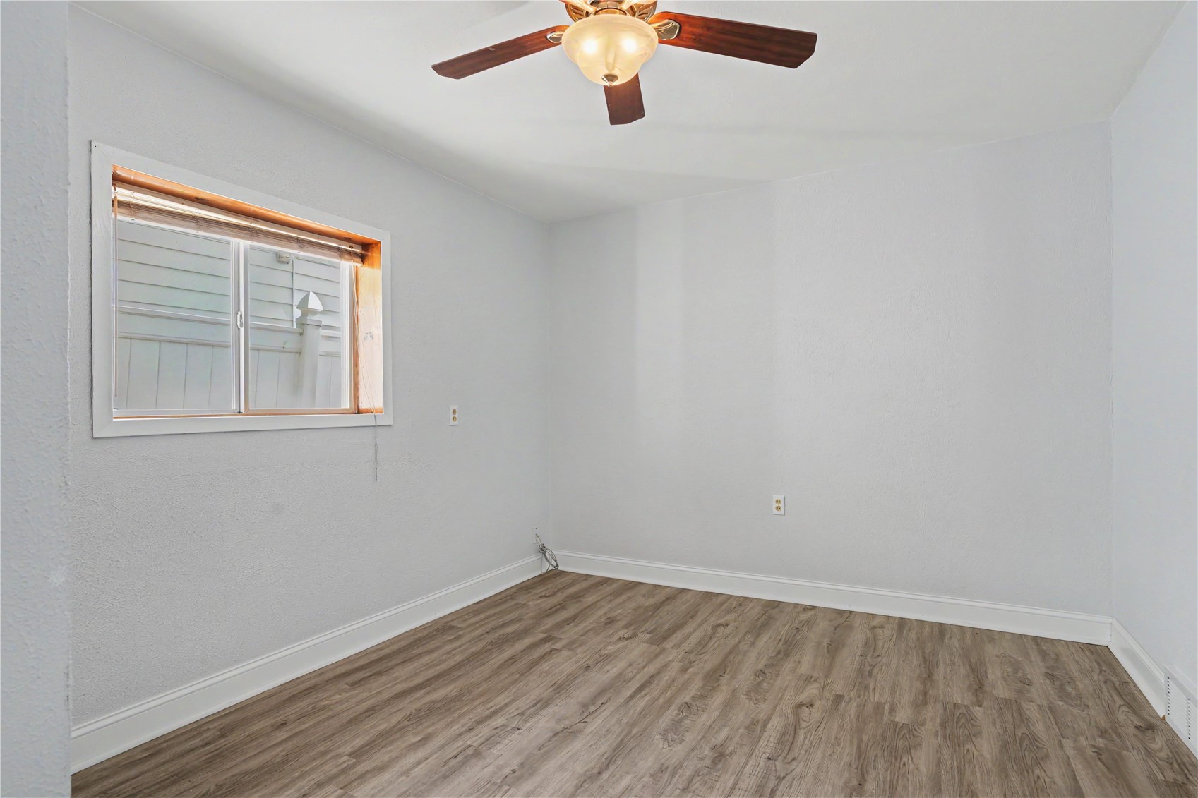 338 20th Street NW Cedar Rapids IA 52404