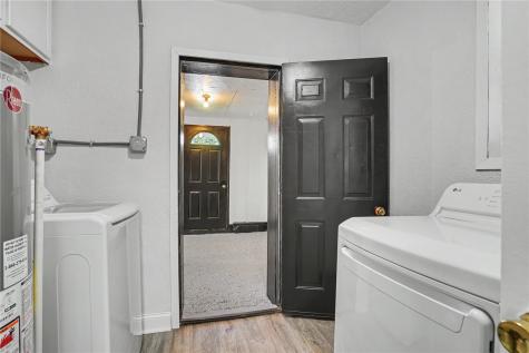 338 20th Street NW Cedar Rapids IA 52404