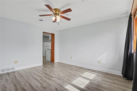 338 20th Street NW Cedar Rapids IA 52404