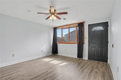 338 20th Street NW Cedar Rapids IA 52404