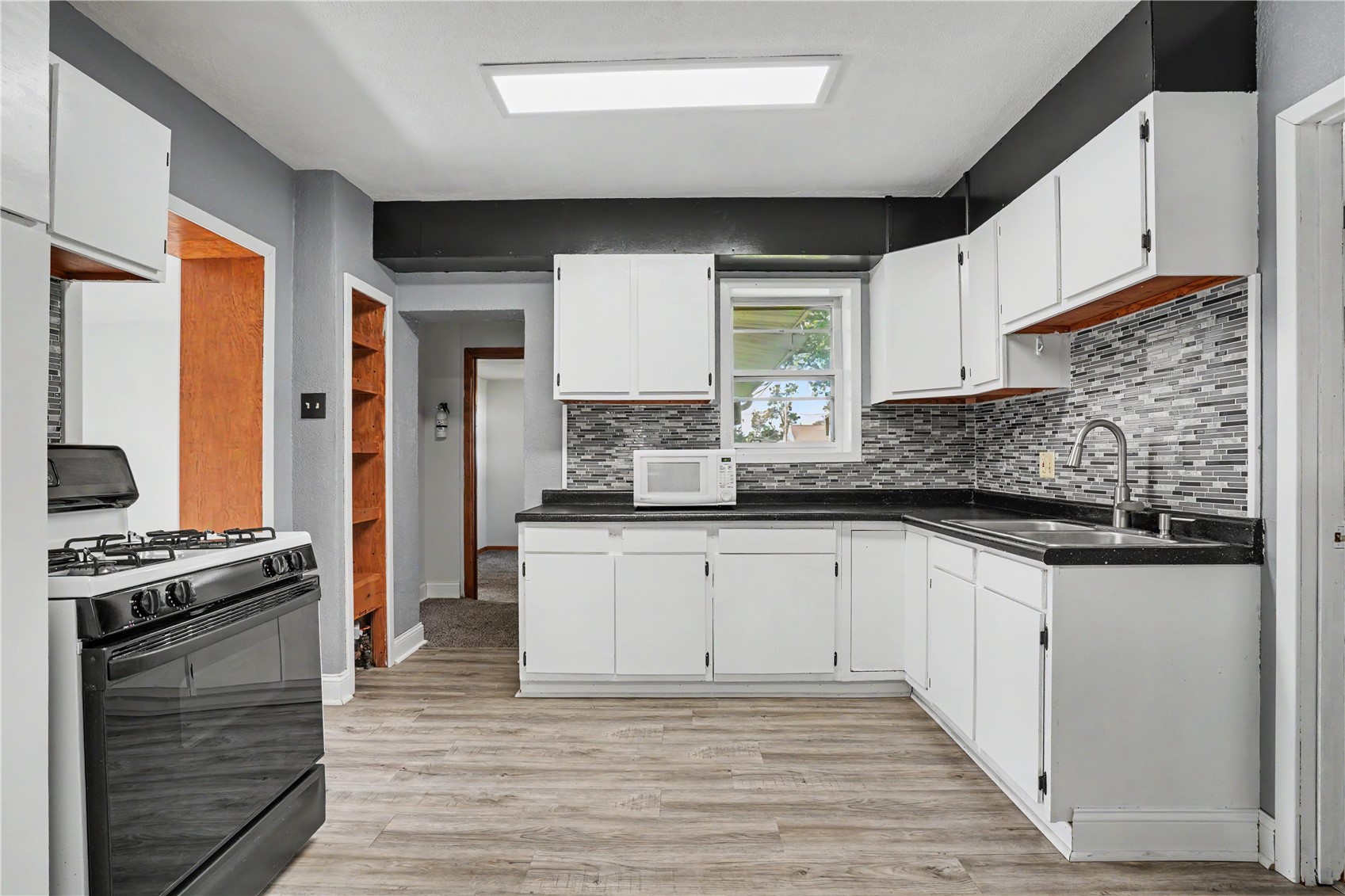 338 20th Street NW Cedar Rapids IA 52404