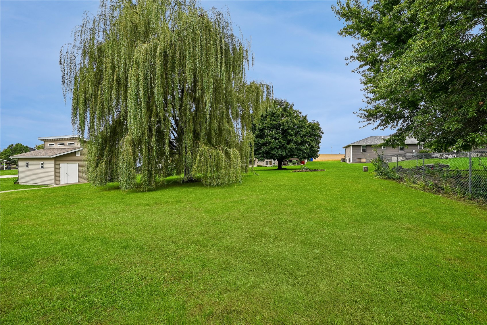 480 F Avenue W Walford IA 52351