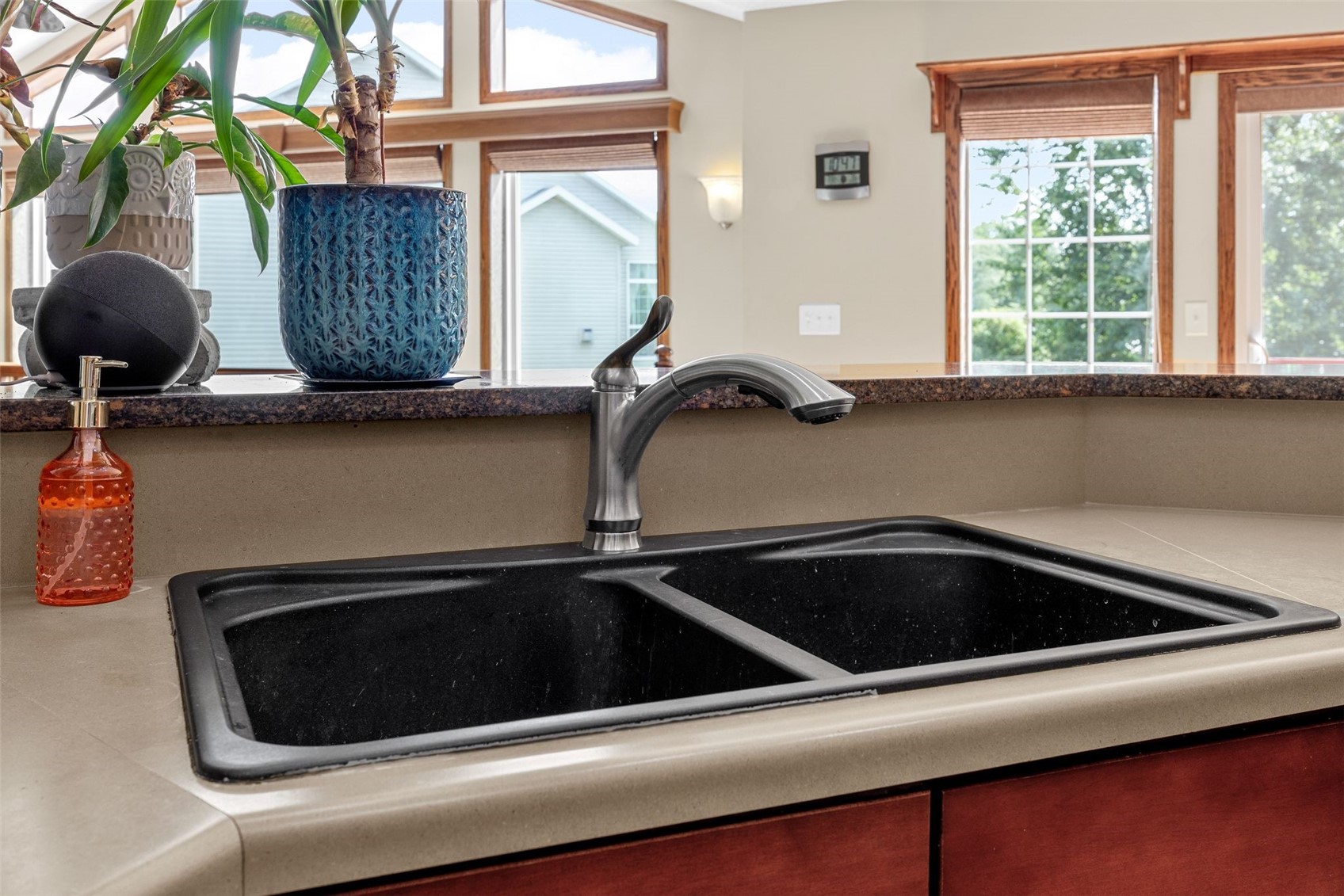 6020 Flagstone Drive NE Cedar Rapids IA 52402