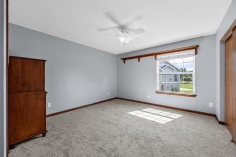 6020 Flagstone Drive NE Cedar Rapids IA 52402