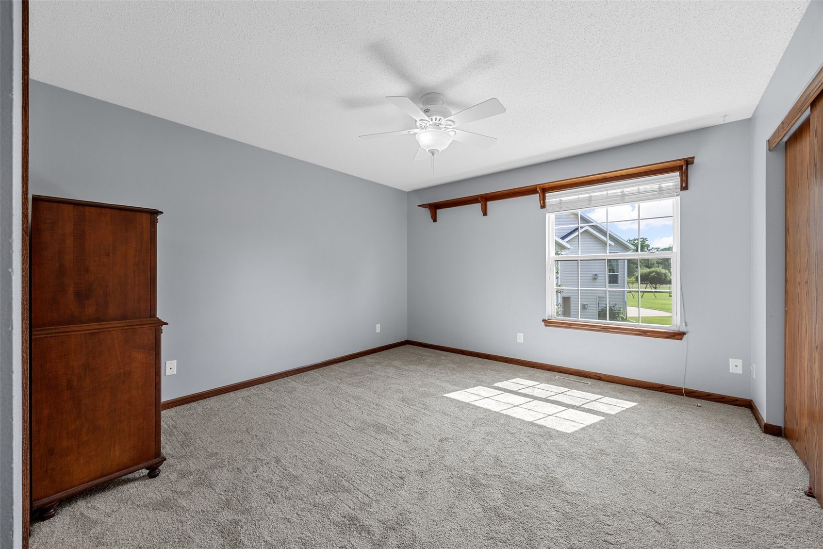 6020 Flagstone Drive NE Cedar Rapids IA 52402