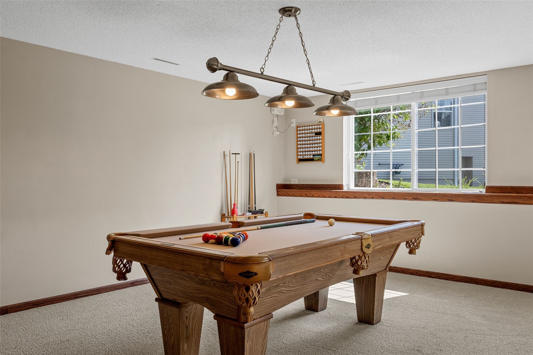 6020 Flagstone Drive NE Cedar Rapids IA 52402