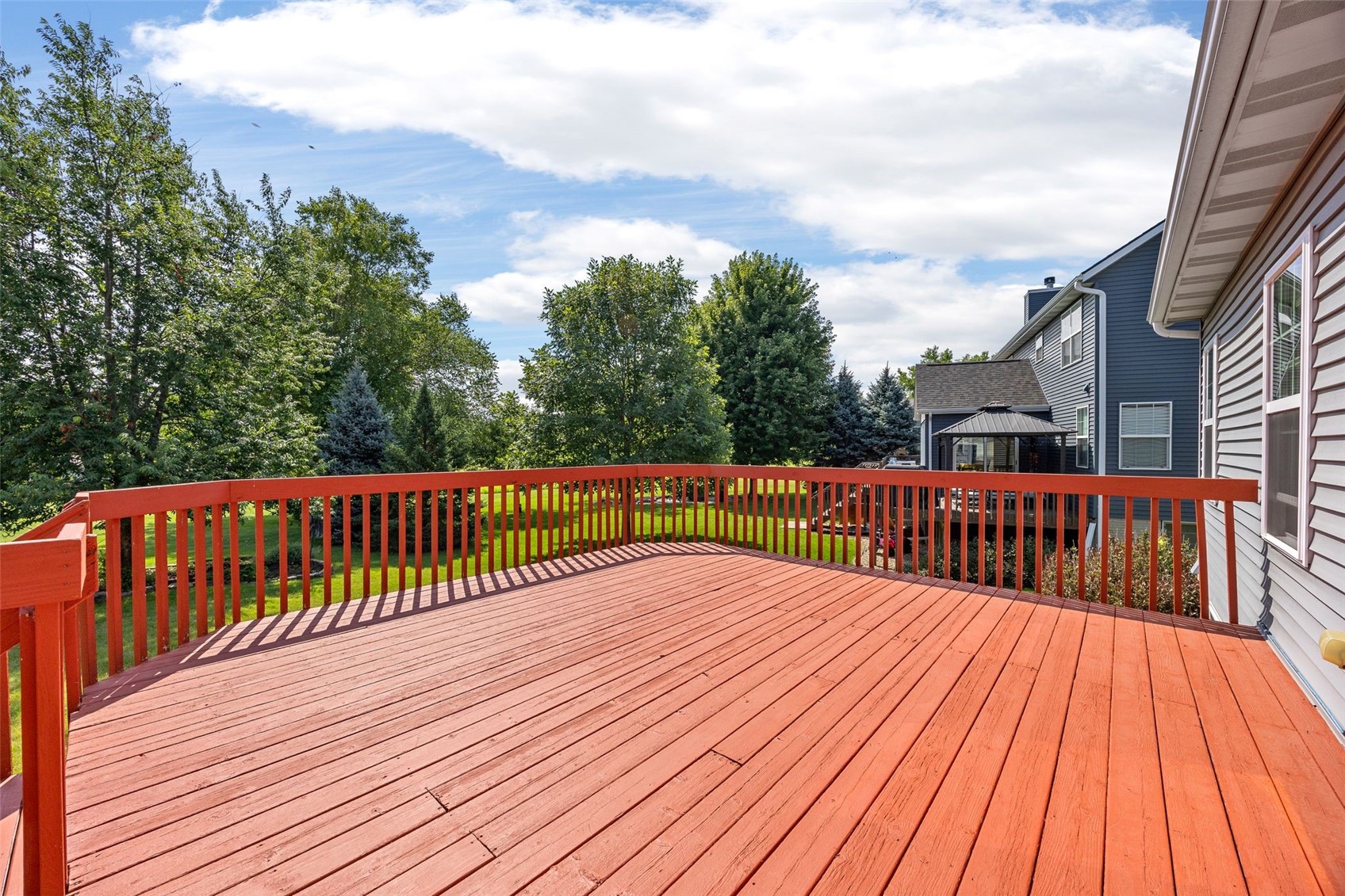6020 Flagstone Drive NE Cedar Rapids IA 52402