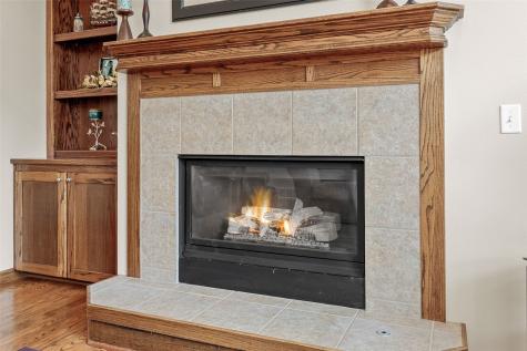 6020 Flagstone Drive NE Cedar Rapids IA 52402