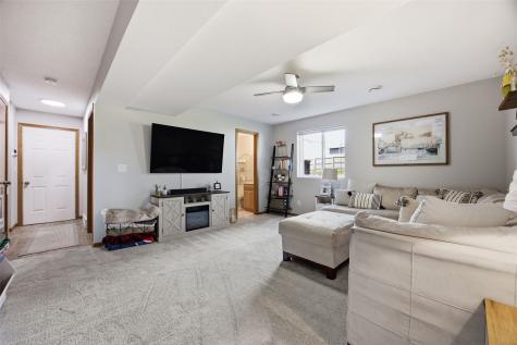 2540 Copper Drive Marion IA 52302