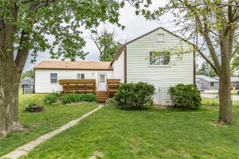 395 S Troy Robins IA 52328