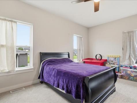 4187 Barbaro Avenue Iowa City IA 52240