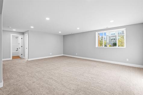 260 Pine Grove Lane Iowa City IA 52246
