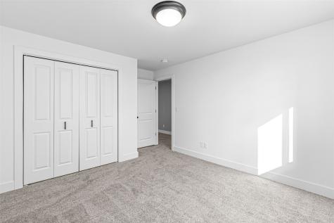 260 Pine Grove Lane Iowa City IA 52246