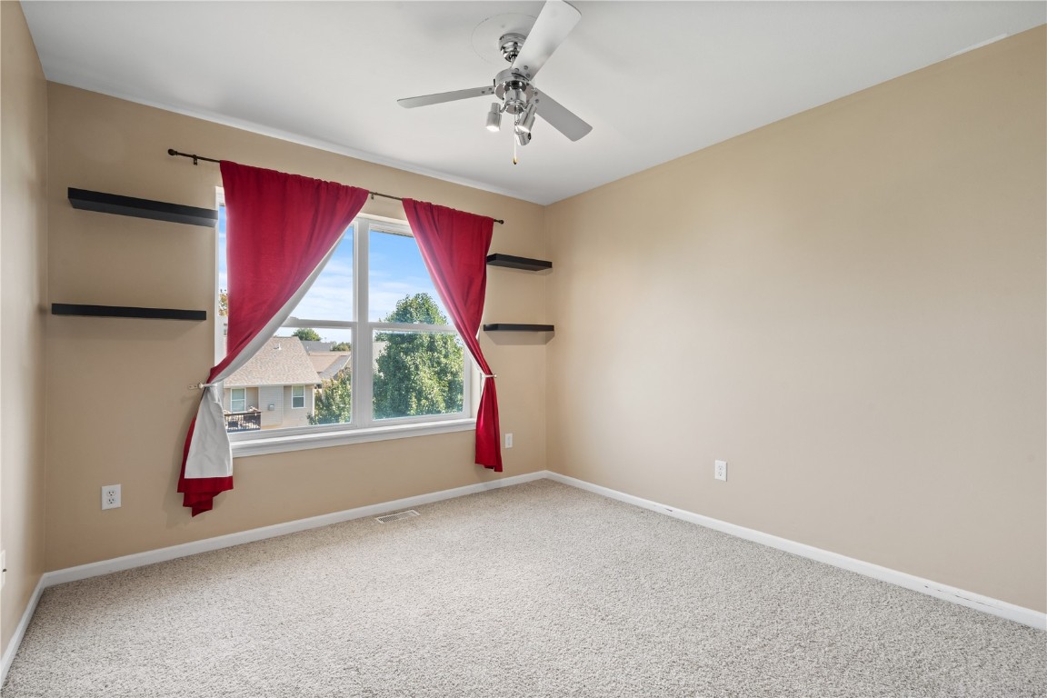 385 Rosslare Street Marion IA 52302
