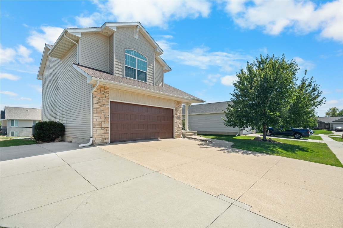 385 Rosslare Street Marion IA 52302