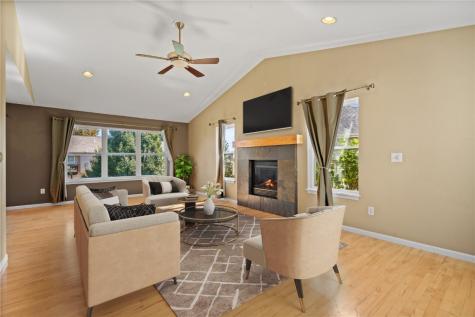 385 Rosslare Street Marion IA 52302