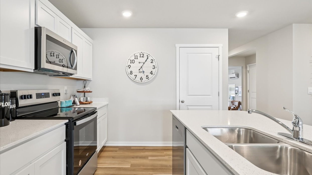 24 Verbena Lane SW Cedar Rapids IA 52404