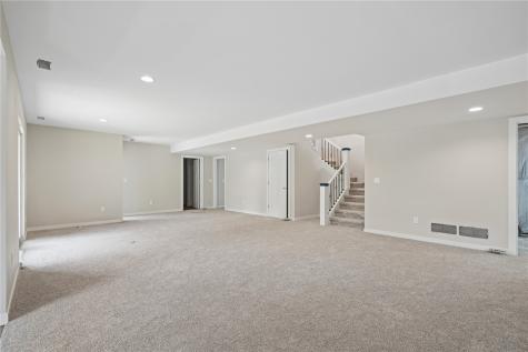 120 Howard Avenue Swisher IA 52338
