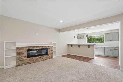 120 Howard Avenue Swisher IA 52338