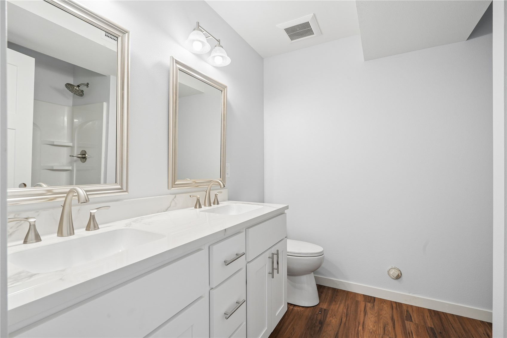 120 Howard Avenue Swisher IA 52338