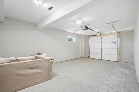 120 Howard Avenue Swisher IA 52338