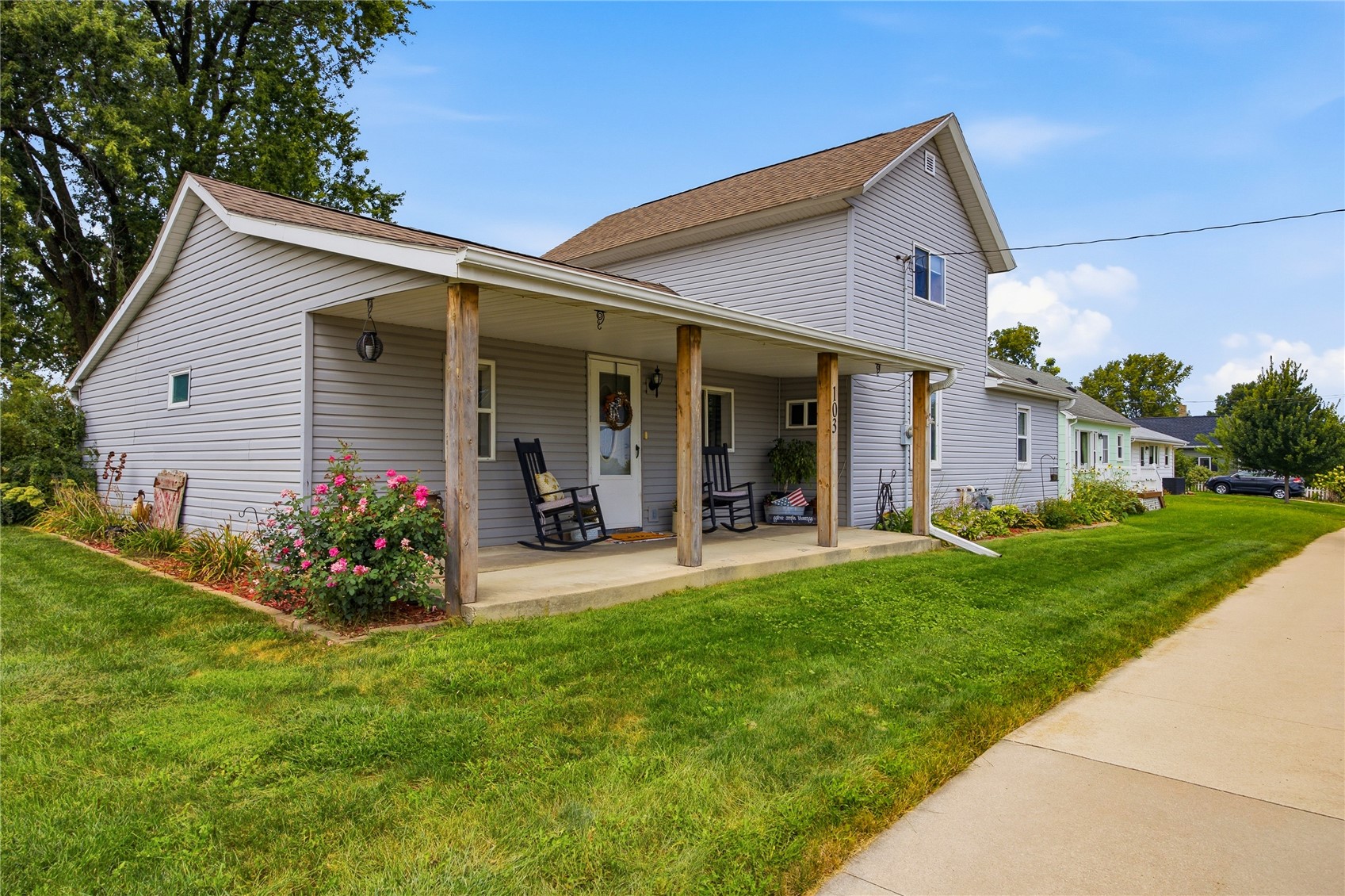 103 Main Street Center Point IA 52213
