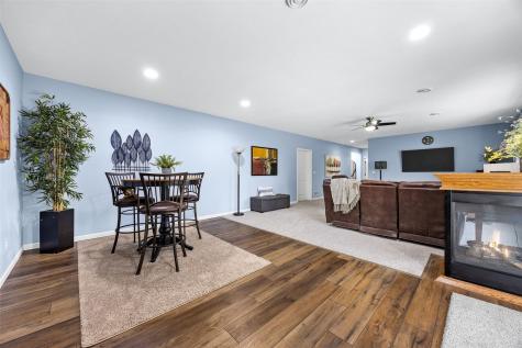 428 Holt Street Anamosa IA 52205