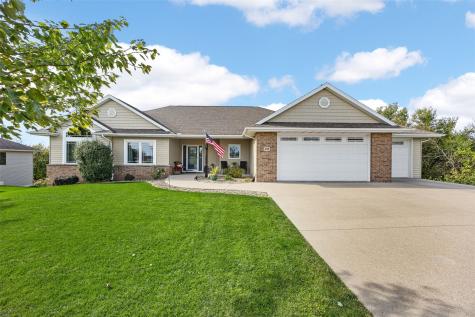 428 Holt Street Anamosa IA 52205