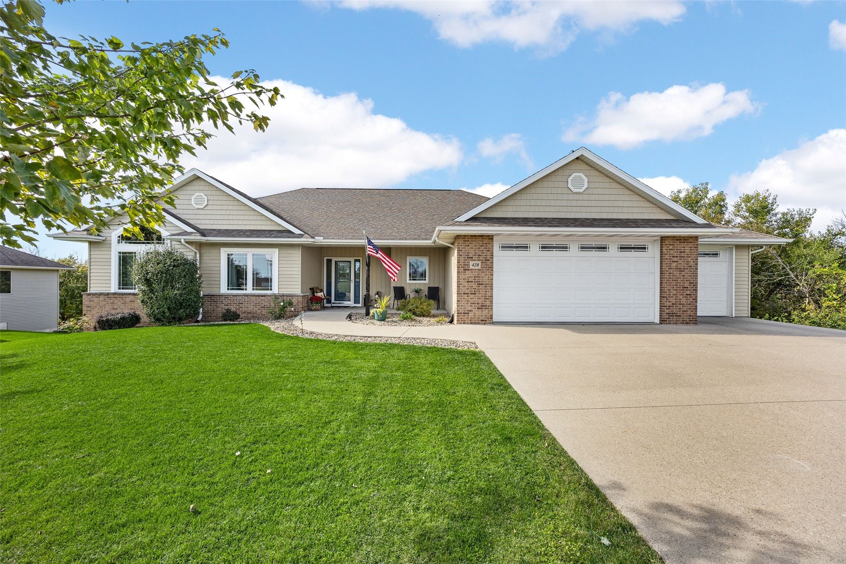 428 Holt Street Anamosa IA 52205